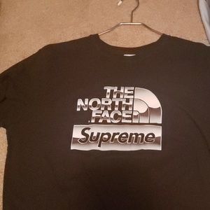 Supreme x Northface Metallic box logo t-shirt
